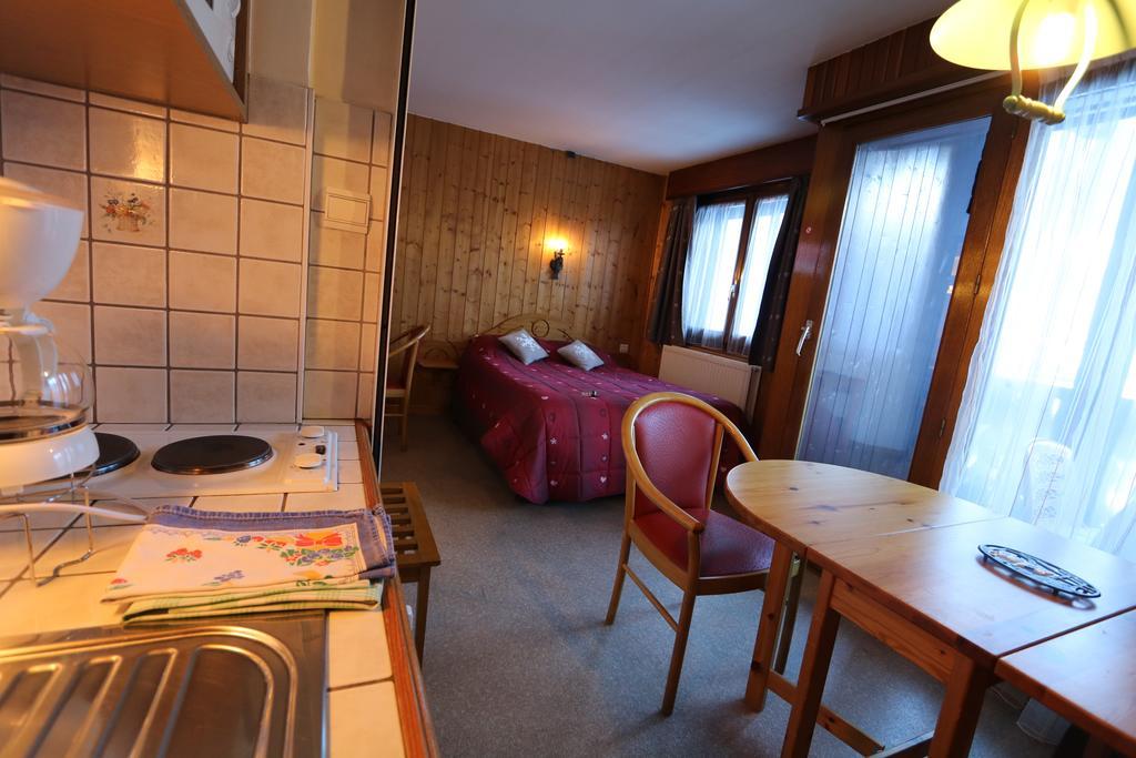Chris-Tal Hotel Les Houches Exterior foto